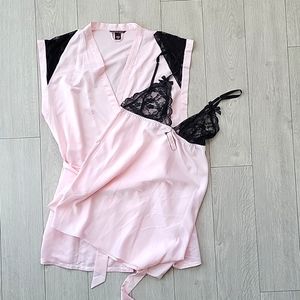 Victoria's Secret Robe NWT